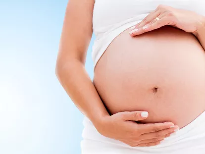 Daganatterápia kismamáknál: hogyan hat a megszületendő gyermekre?