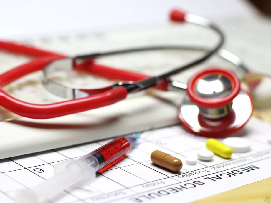 A klinikai vizsgálatoktól a mellékhatásokig