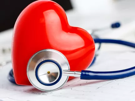 A négy, „új” orális antikoaguláns előnyei a nonvalvularis pitvarfibrilláció tartós kezelésében