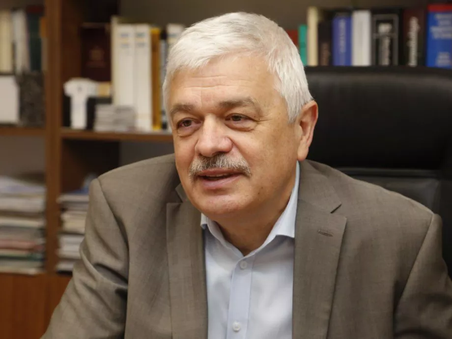 "Az önbizalom és a tudás fordítottan arányos"