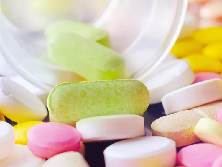 Az ibuprofén gyógyszer-kölcsönhatásai