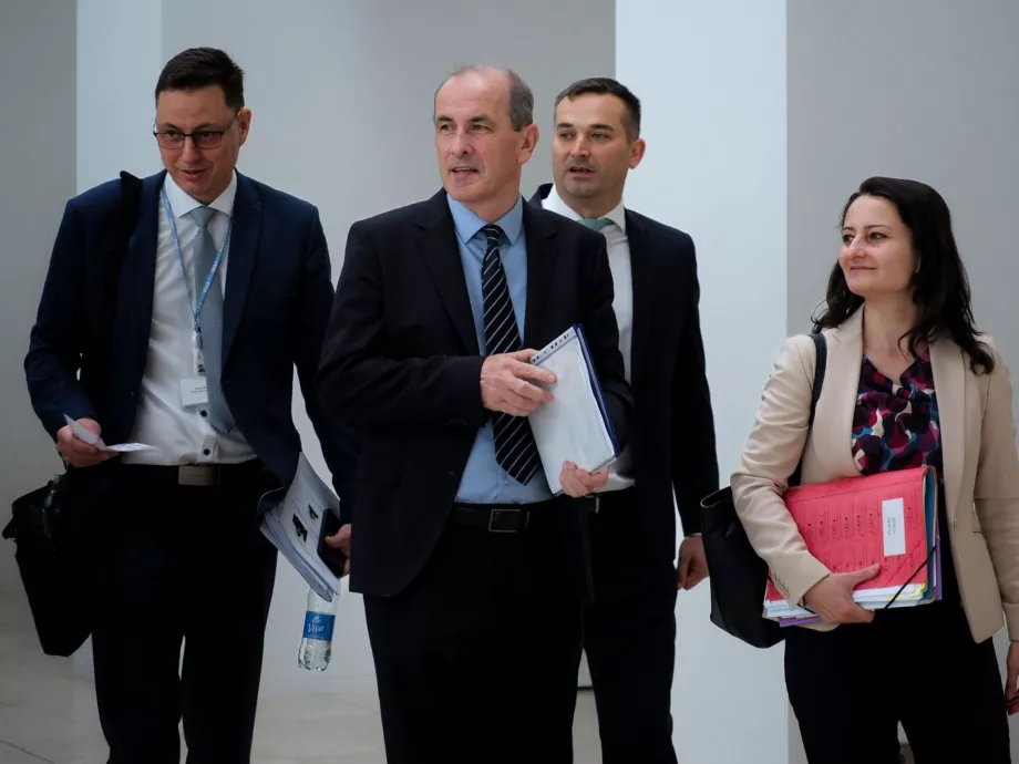 Miniszteri csúcs: fókuszban a biotechnológia és a gyógyszerellátás biztonsága