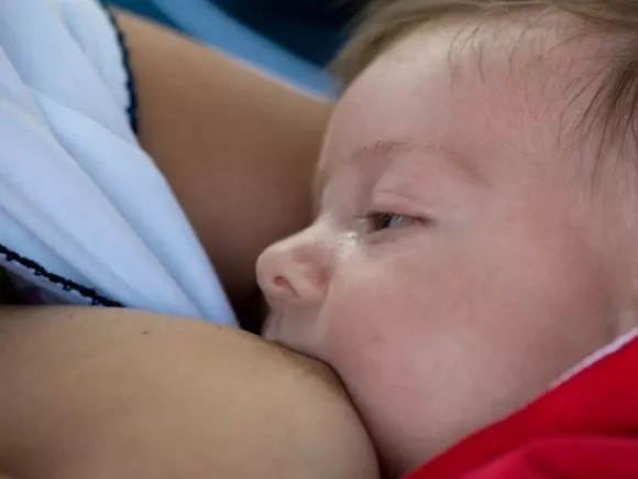 A csecsemőtáplálás hatása a gyermekkori neuropszichiátriai kórképek kialakulására