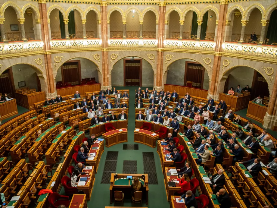 Elfogadták a 2024-es költségvetést megalapozó törvényt